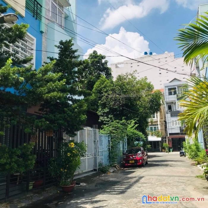 Hiếm hiệp tân , tân phú, 48m2. hẻm 8m, 2 tấm . nhỉnh 5 ty