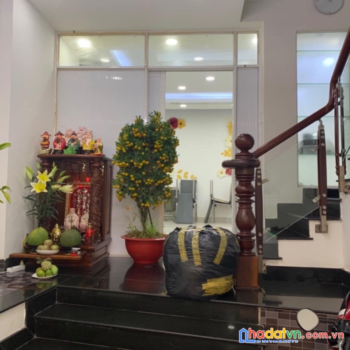 Bán nhà lê hồng phong - p.1 - q.10 - dt 53m2 - giá 10.5 tỷ