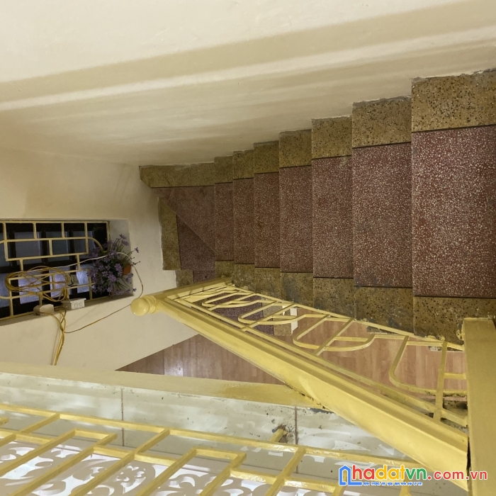 Cc bán nhà ngõ văn chương, 22m2, 3 tầng, mt 3m, nhỉnh 2 tỷ