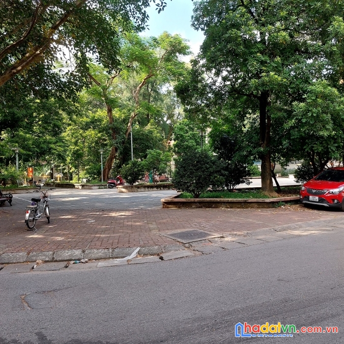 Bán nhà phố đặng văn ngữ, vị trí cực đỉnh, ngồi chơi hái ra tiền, kinh doanh