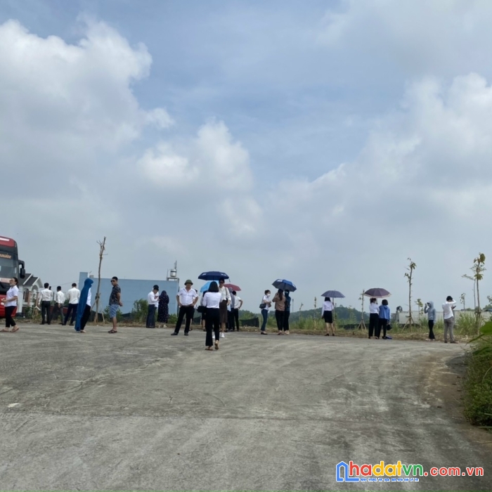 Siêu siêu hót đất nền tại tp yên bái sổ đỏ cầm tay