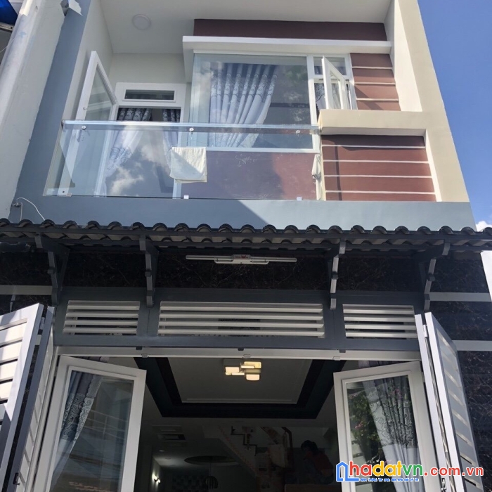 Né tháng 7 âm, giảm 500 triệu, nhỉnh 4 tỷ có nhà mặt tiền khu bình phú