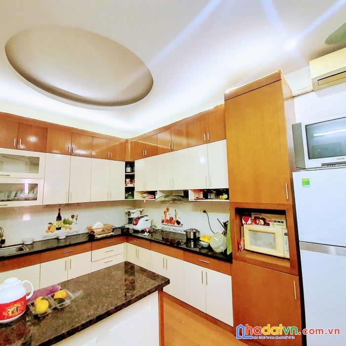Siêu biệt thự nguyễn đức cảnh 140m2 4 tầng 10.2 tỷ - ô tô đỗ cửa - tk tân cổ điển