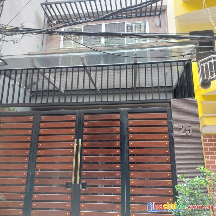 Bán nhà khu phân lô quân đội hoàng văn thái, ô tô vào nhà, giá 16 tỷ