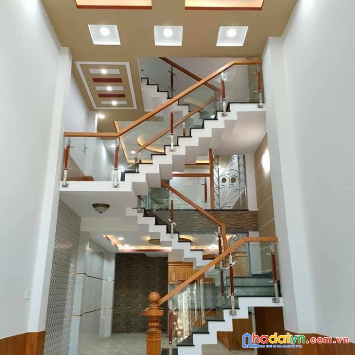 Nhà đẹp hxh vị trí đẹp đường thống nhất, phường 16, 58m2 ( 4,5m x 13m ), 5 tầng, chỉ 6,5 tỷ