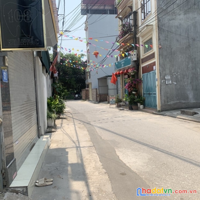 Bán nhà tt quân đội: 89m2, mt 5,2m, đường ô tô tránh, sát sân golf, chỉ hơn 8 tỷ