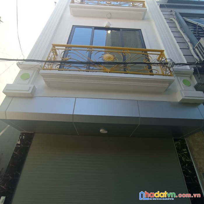Bán nhà ngô thì nhậm hà đông 40m2, mt 4m, nhà mới 4t, đường trước nhà ô tô tránh. giá chỉ 4.9 tỷ