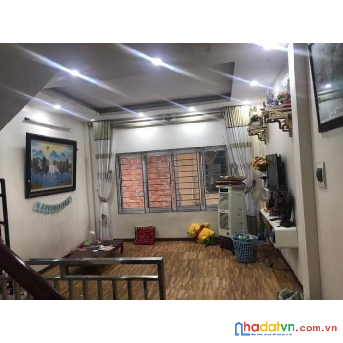 Bán nhà triều khúc-ô tô tải đỗ cửa-ngõ rộng thoáng-thông các ngả-dt 60m2-4,4 tỷ