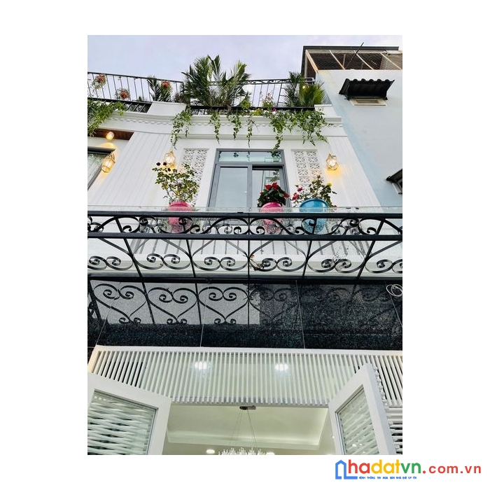 Bán nhà nguyễn trãi quận 1 - 35m2 - 6 tầng - ô tô vào nhà - 22,8 tỷ