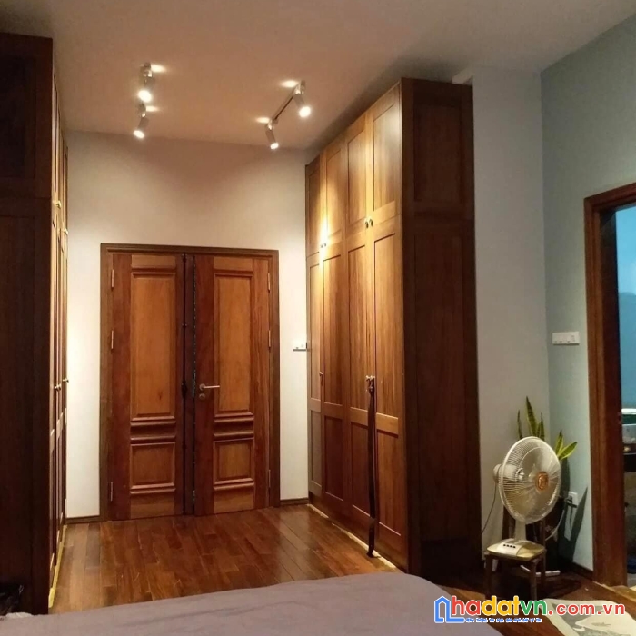 Bán nhà đặng thai mai-view hồ- 71m, mặt tiền 6,5m (thông số quá đẹp).lh:0988365959