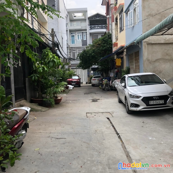 Hxh tránh ngủ trong nhà - dân trí cao yên tĩnh  - nhà 5 tầng đẹp lộng lẫy- ngang lớn- ngay phường 5