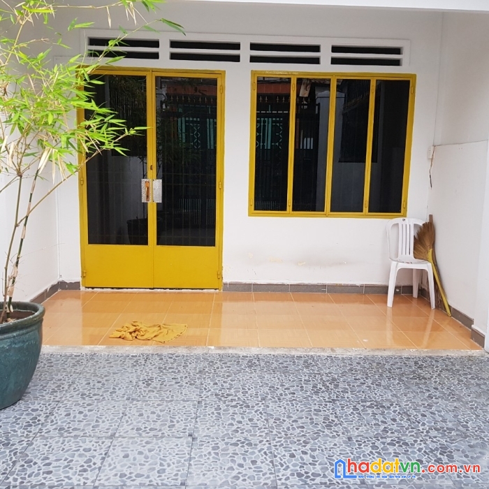 Cực rẻ, bán nhà thống nhất, 63m2, nhà mới, giá 4.35 tỷ tl 0964364745