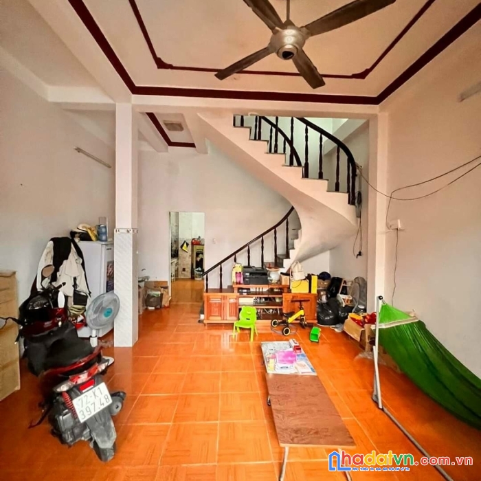 Nhà hẻm 5m ô tô, tân phú, 5 x 11.5m, chỉ 5.9 tỷ, đỗ thừa luông