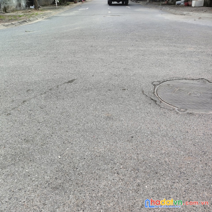 Bán đất thạch bàn long biên lô góc ba bước ra ô tô tránh 45m-mt4 hơn 3 tỷ 0973070745