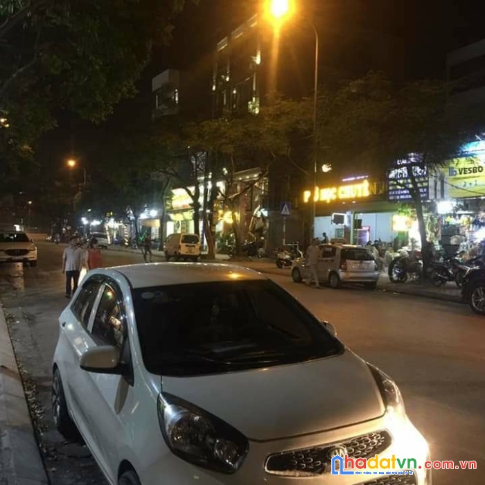 65 tr/m giá cực hấp dẫn, mặt phố, mặt hồ, phan đăng lưu, gia lâm 71m mt4 4t.0971879199