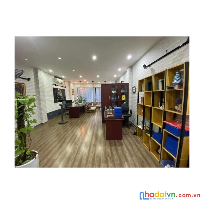 Cho thuê văn phòng, ôtô tải lớn đỗ cửa, chỗ để xe free ngõ 12 quang trung,hà đông, hà nội