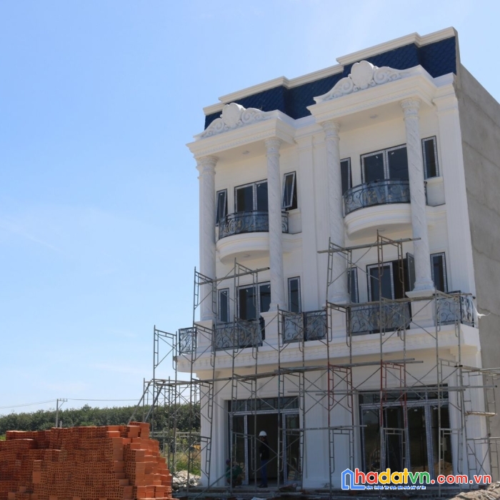 Nhà phố đất nền chơn thành 950 triệu ngay chợ, kcn minh hưng 0932627439