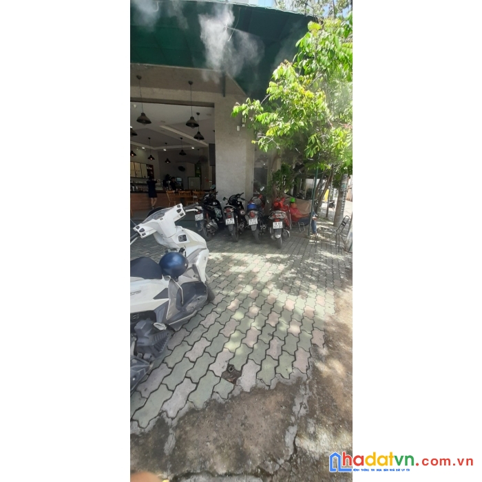 Căn góc 2 mặt tiền kinh doanh vip - diện tích lớn 186m2 ( 5 × 42) - kinh dương vương bình tân chỉ