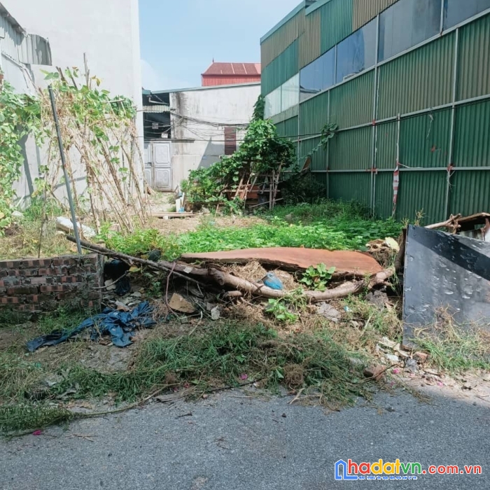 Bán gấp đất cổ linh,thạch bàn 70m  giá nhỉnh 3 tỷ thương lượng.nằm trung tâm phố thạch bàn,