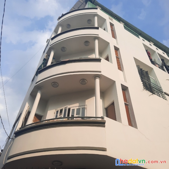 Bán nhà 5 tầng hxh nguyễn thiện thuật q3, ngang khủng 6m, có 4 phòng cho thuê, chỉ 9 tỷ 4