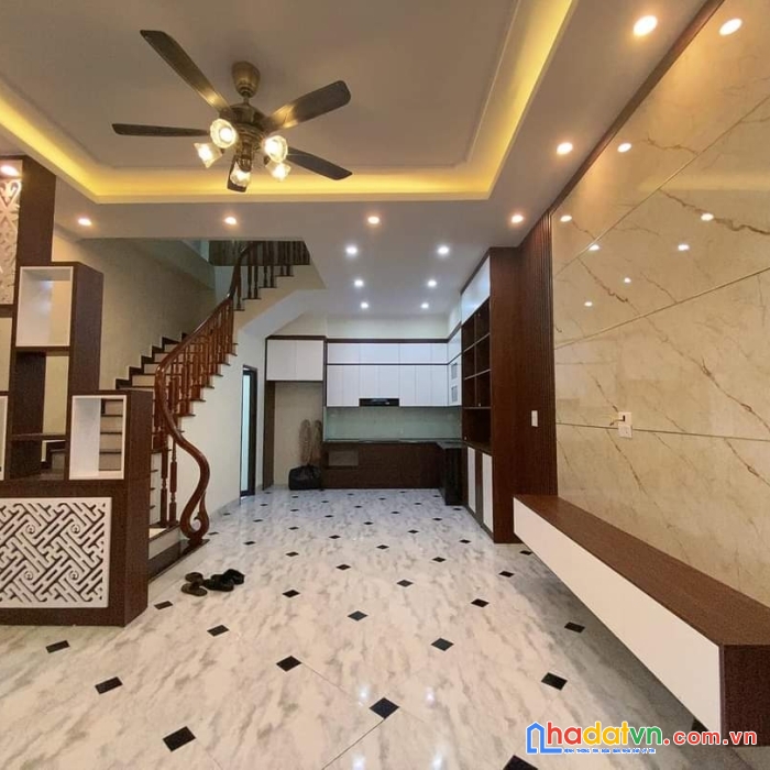 Bán nhà phố dương lâm văn quán-nhà đẹp ở ngay-full nội thất-ô tô gần-35m2-giá nhỉnh 4 tỷ