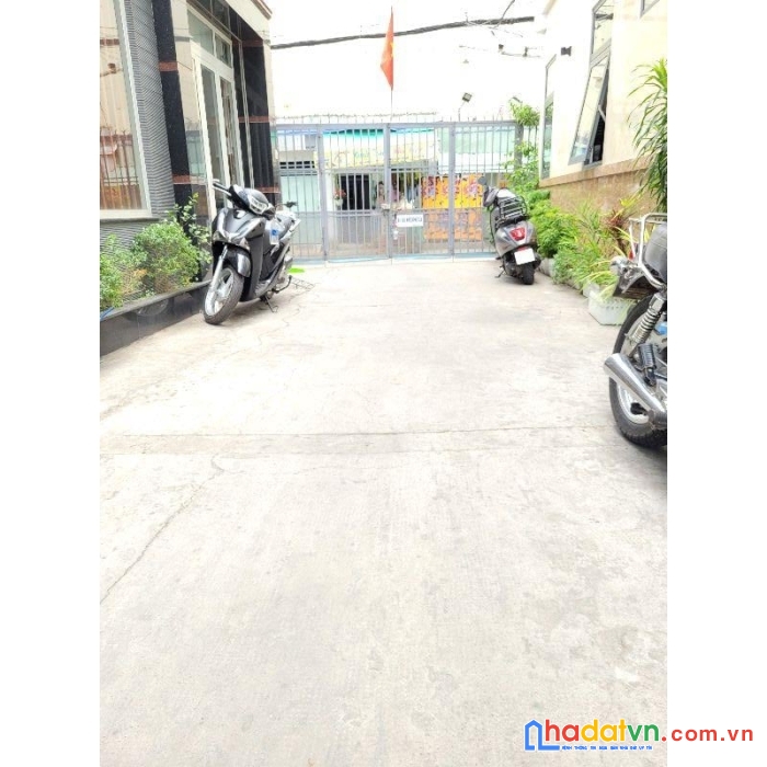 Bán nhà cực đẹp tân bình phong cách hiện đại với mảng cây xanh -hxh-khu dân trí cao cạnh cư xa lữ