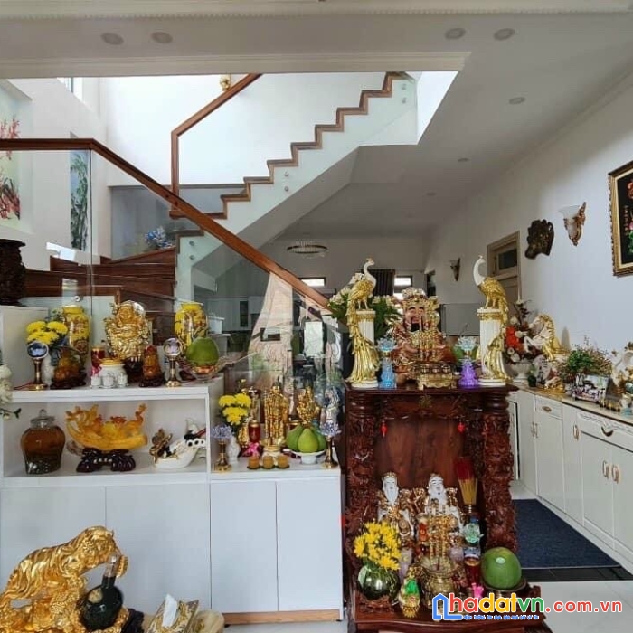 Cần bán căn biệt thự 2 mặt tiền đường an sơn, phường 4, tp đà lạt giá 16 tỷ
