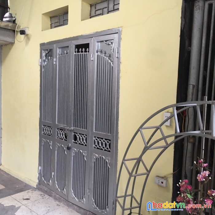 Bán nhà  chợ dầu tp từ sơn