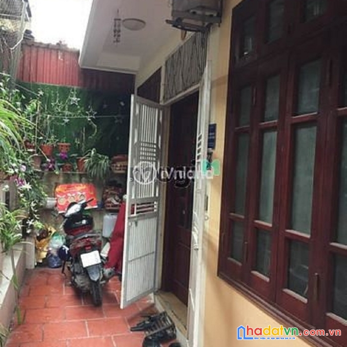 Bán nhà tây hồ ngõ 409 an dương vương 45m2x4tầng mt 3.8m, giá 4.2 tỷ