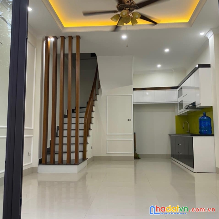 Nhà nam dư xây mới ở luôn 31mx5t, giá 3,65 tỷ