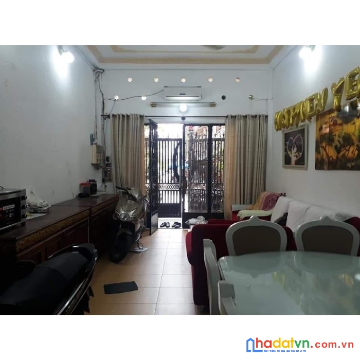 Giảm 1 tỷ, 575/18 điện biên phủ, p1, q3. mt 4m. nhà mới ở ngay