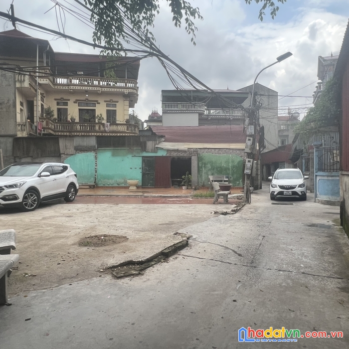Chính chủ cần bán lô đất đường ô tô 7 chỗ thông thoáng vị trí trung tâm phù khê từ sơn