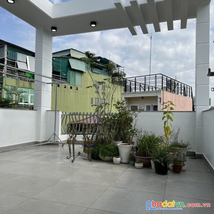 Bán nhà đường trần đình xu - quận 1 - dt khủng: 4m5 x 19m (84m2) - thích hợp khách đầu tư xây