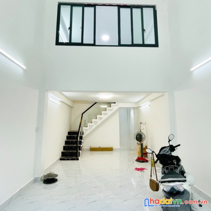 Nhà đẹp, mới, 3 tầng hxh đường dạ nam, giá 7.2 tỷ p2q8