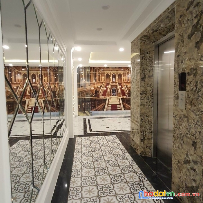 Bán nhà thạch bàn-lb-6 tầng-60m-nhà mới-thang máy-ô tô tránh