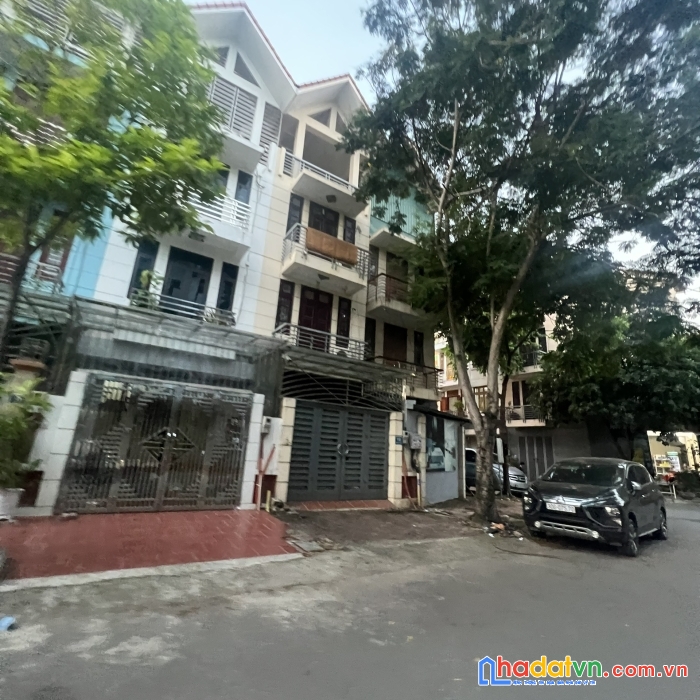 Bán liền kề quang trung, hà đông,60m2, 4 tầng, vỉa hè, ô tô tránh,kd, nhỉnh 6.5 tỷ.