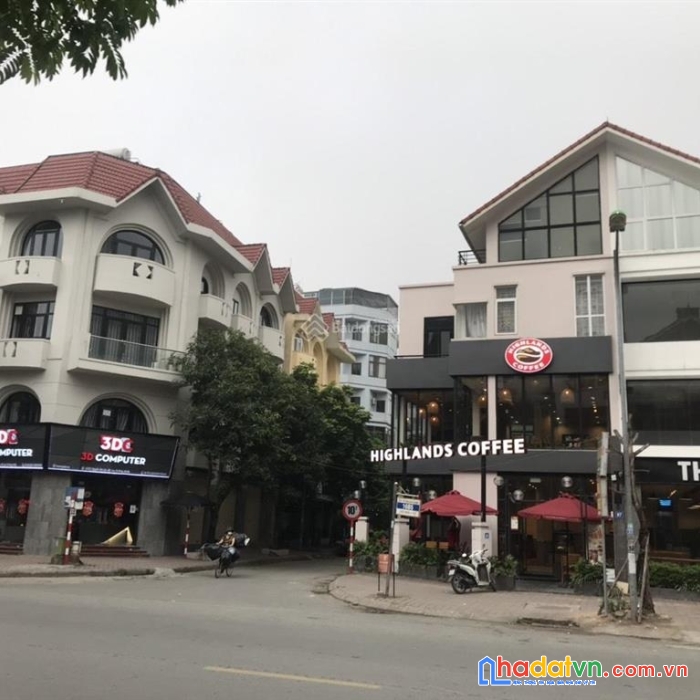 Nhà liền kề lô góc mặt phố nguyễn văn lộc, kinh doanh đỉnh, 72mx4t, giá 37 tỷ