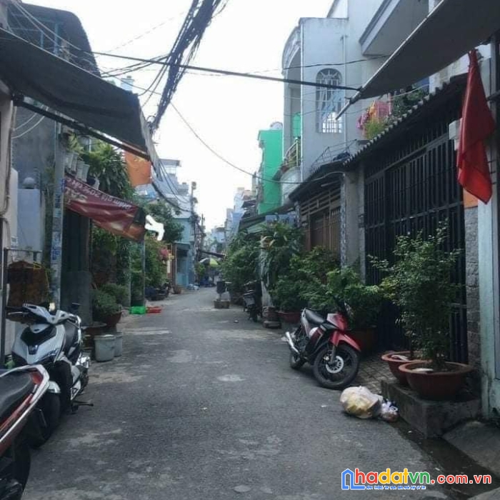 Bán biệt thư xây tâm huyết giữa lòng q7 chỉ hơn 5 tỷ chút