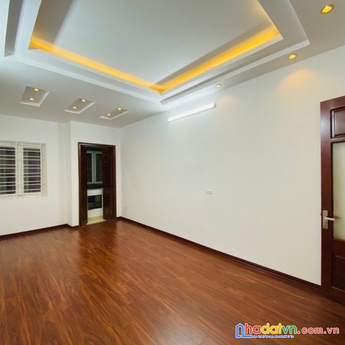 Bán nhà phú diễn – ba bước ô tô, nhà đẹp ở ngay – 38m2, 4 t, chỉ nhỉnh 4 tỷ