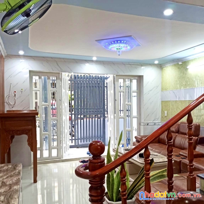 Bán nhà mới chợ hiệp bình, phạm văn đồng, sổ riêng, nhỉnh 4 tỷ