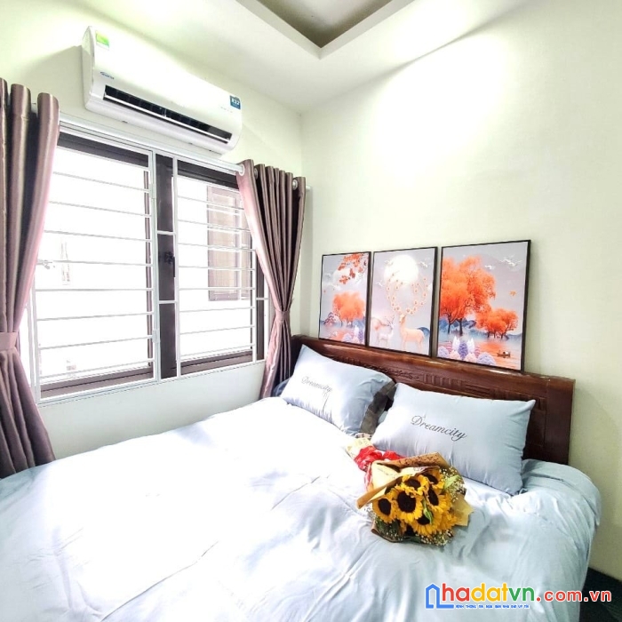 Nhà nguyễn sơn, kinh doanh đỉnh, ngõ thông. ô tô-50m32 * 3 tầng giá nhỉnh 4 tỷ