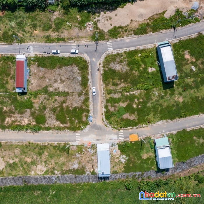 Đất ở đô thị, ngay trung tâm thị trấn sát đại lộc