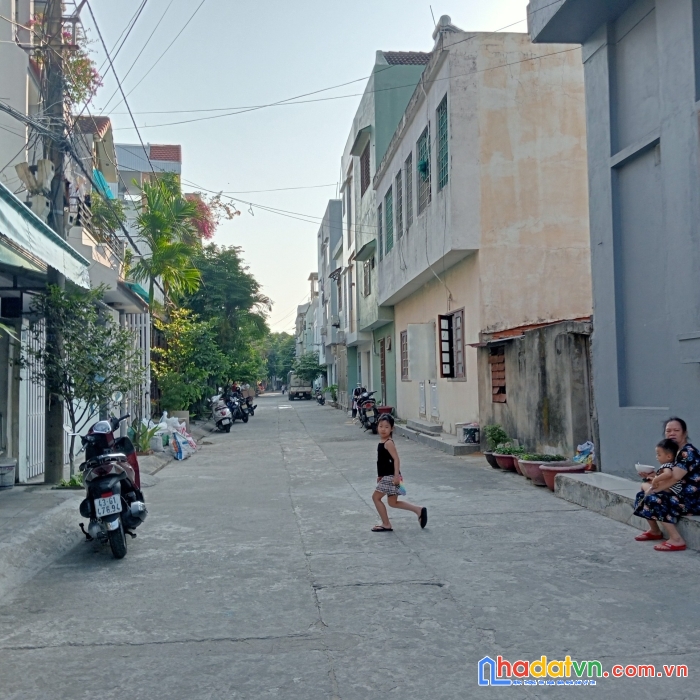 Rẻ khủng. diện tích 95m2. chỉ 3.7 tỷ. vài bước ra biển. vùng lõi dlịch an thượng