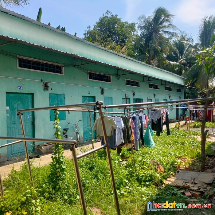 Gần 700m2 đất - bờ nhà thờ, bình chánh - shcc - nở hậu - 22 tỷ