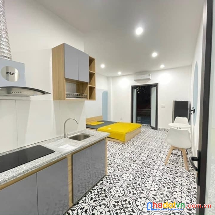 Bán chung cư mini phố lạc long quân,55m2,5 tầng,mt 6,2m,giá chỉ 9,9 tỷ.