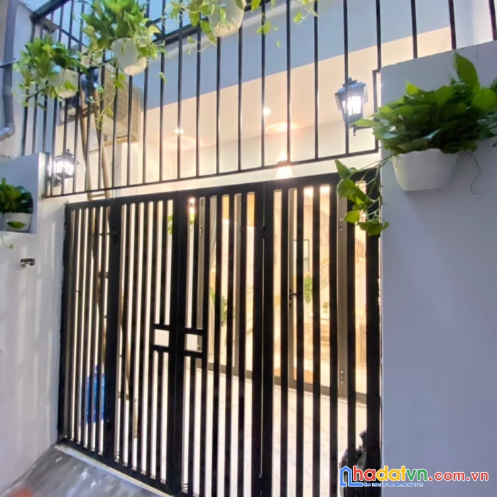 Nhà siêu đẹp quan nhân  - tặng full nội thất đẹp độc lạ 5 sao