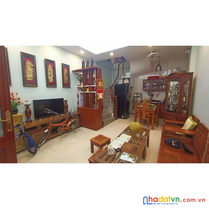 Thạch bàn 56m2x2,5 tầng giá 3,1 tỉ tl0