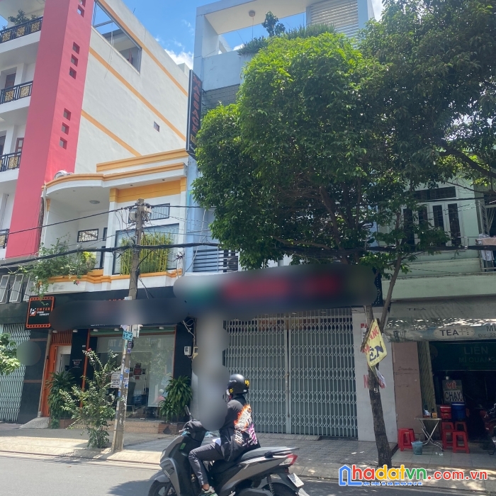 Bán nhà mt bàu cát, 6.2x21m 4 tầng giá 30 tỷ tl