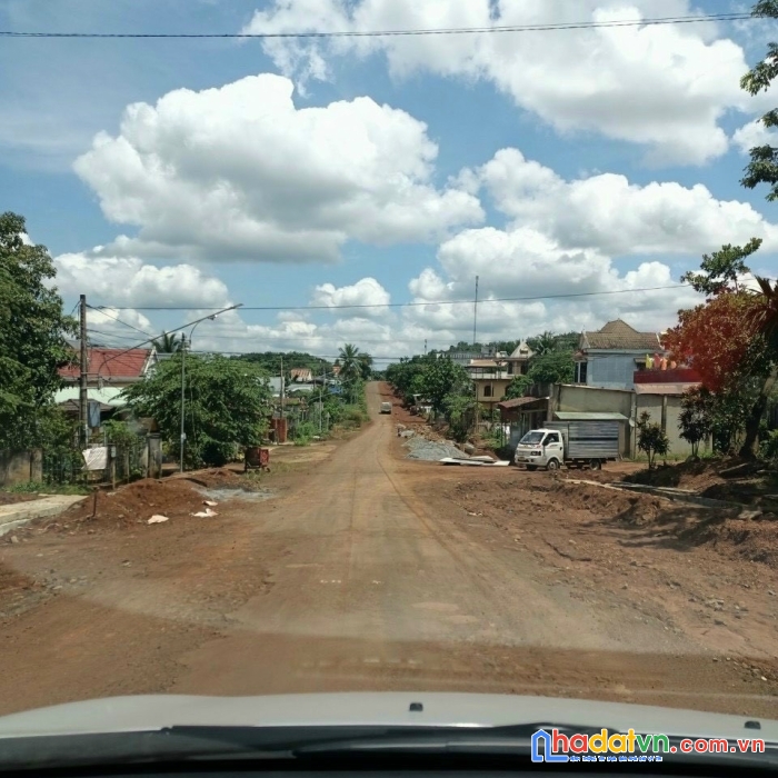 Bán đất thổ cư mặt tiền đường nhựa xã phú trung giá 325tr