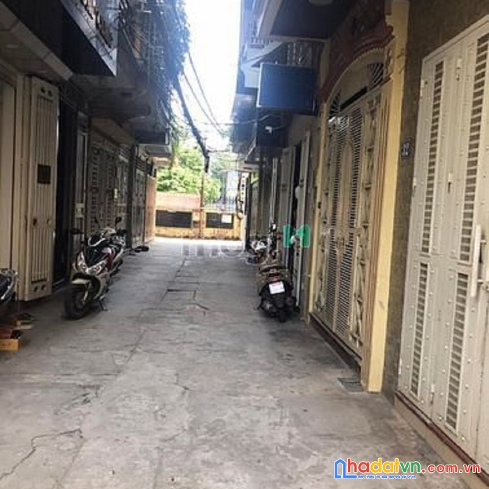 Bán nhà đẹp ngõ hoàng quốc việt, cầu giấy 50m x 5t, giá 7.35 tỷ, mt 5m